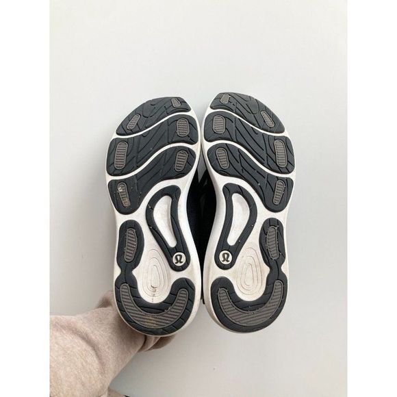 LULULEMON ChargeFeel Workout Mid Black Seamless Sneakers Running Shoes, Size 9 - Picture 12 of 16
